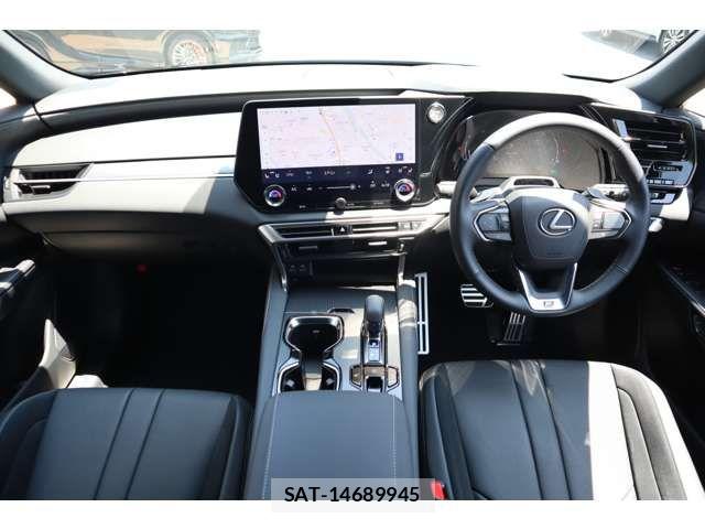 Lexus RX 2023-08 8230661-7