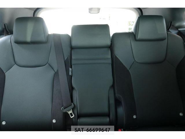 Lexus RX 2024-01 8230662-18