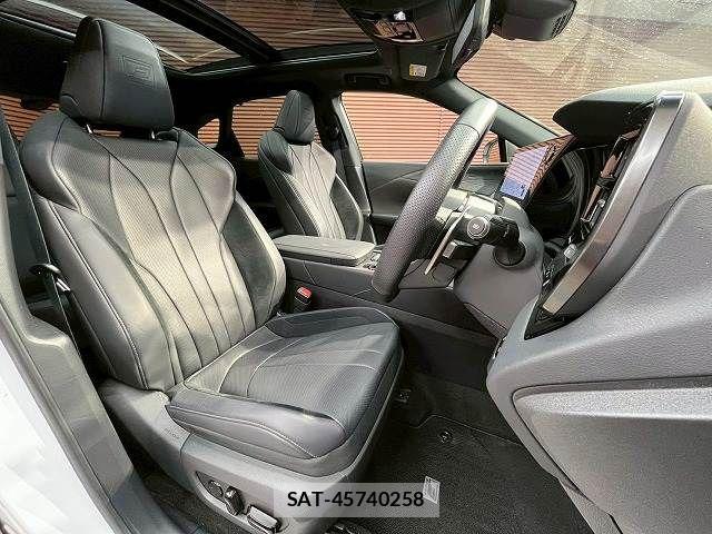 Lexus RX 2023-08 8245774-10