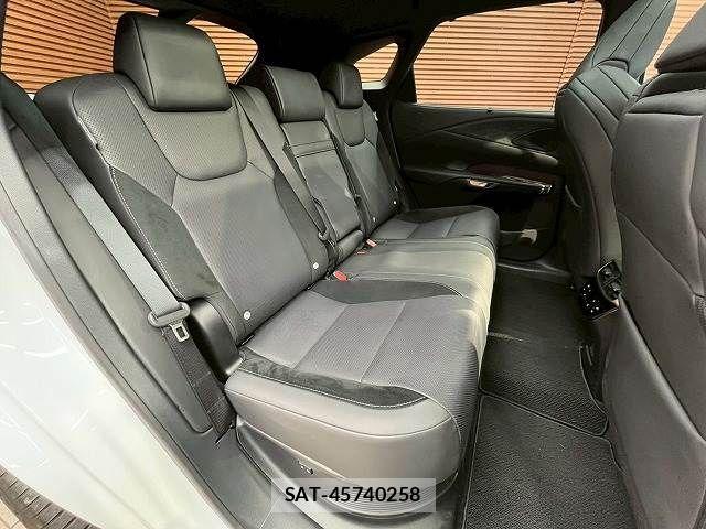 Lexus RX 2023-08 8245774-11