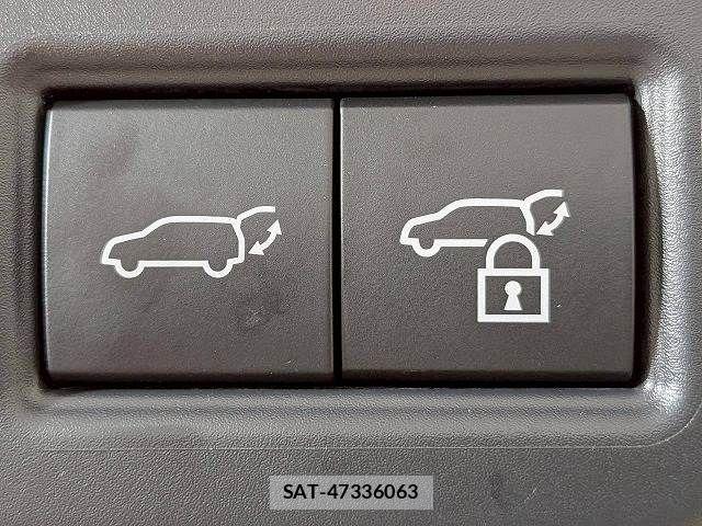 Lexus RX 2023-09 8245777-11