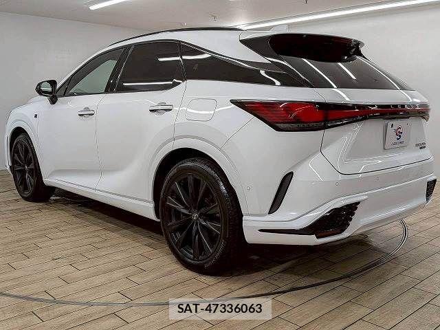 Lexus RX 2023-09 8245777-16
