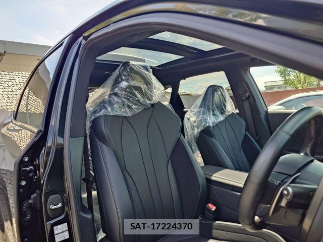 Lexus RX 2024-07 8245773-11