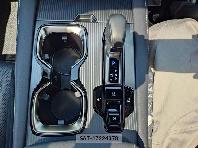 Lexus RX 2024-07 8245773-18