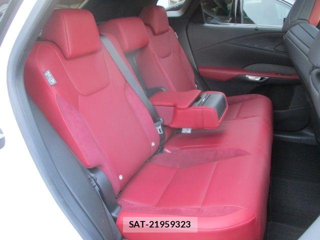 Lexus RX 2023-10 8315237-11