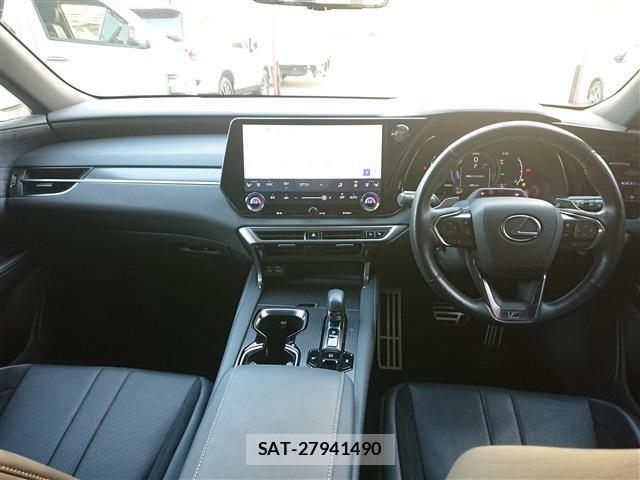 Lexus RX 2023-05 8336620-1