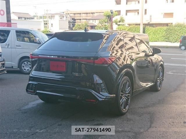 Lexus RX 2023-05 8336620-2