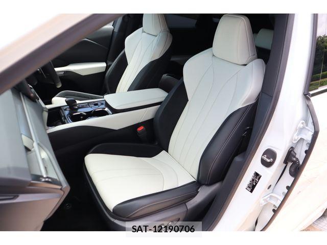 Lexus RX 2025-04 8336618-9