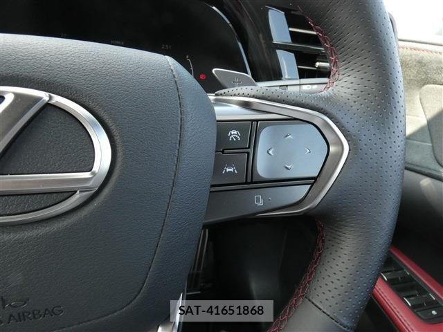 Lexus RX 2024-01 8336621-17