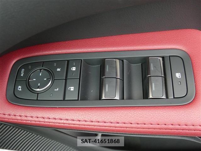 Lexus RX 2024-01 8336621-23