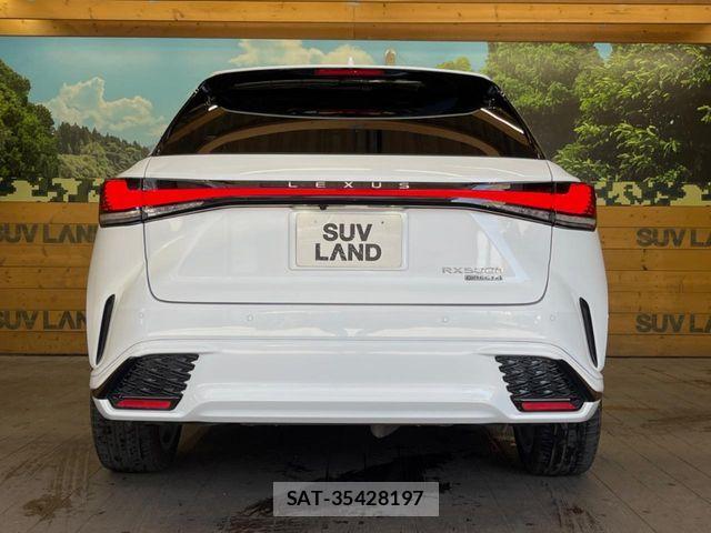 Lexus RX 2023-06 8336622-14