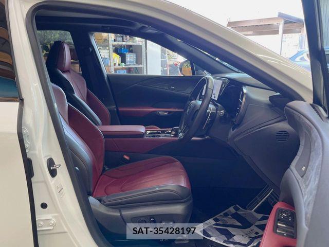 Lexus RX 2023-06 8336622-7