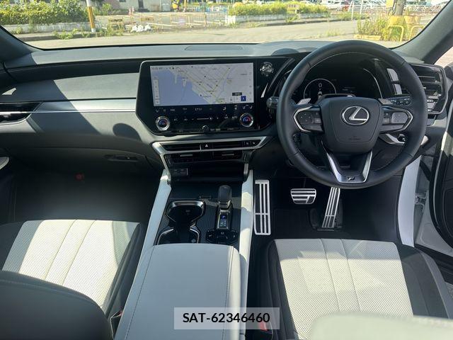 Lexus RX 2025-10 8366792-1