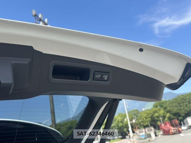 Lexus RX 2025-10 8366792-19