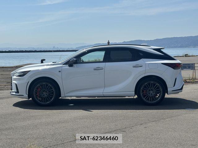 Lexus RX 2025-10 8366792-24