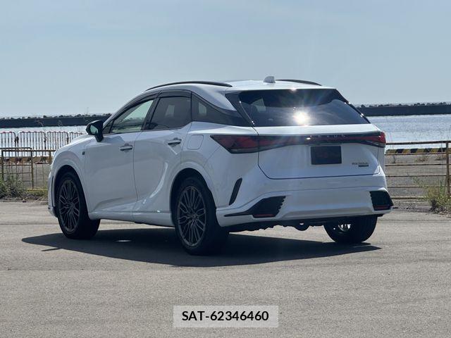 Lexus RX 2025-10 8366792-25
