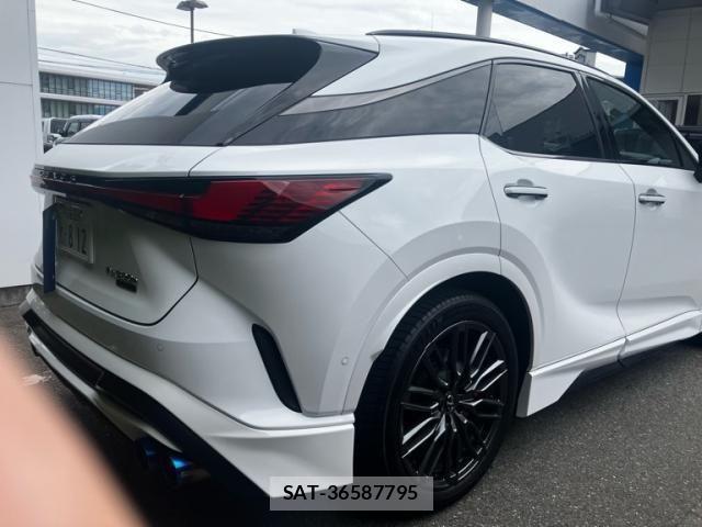 Lexus RX 2023-05 8413344-9