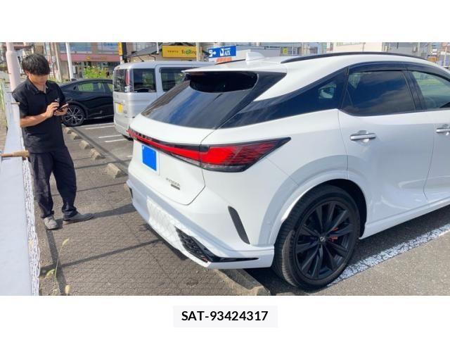 Lexus RX 2024-05 8413343-2