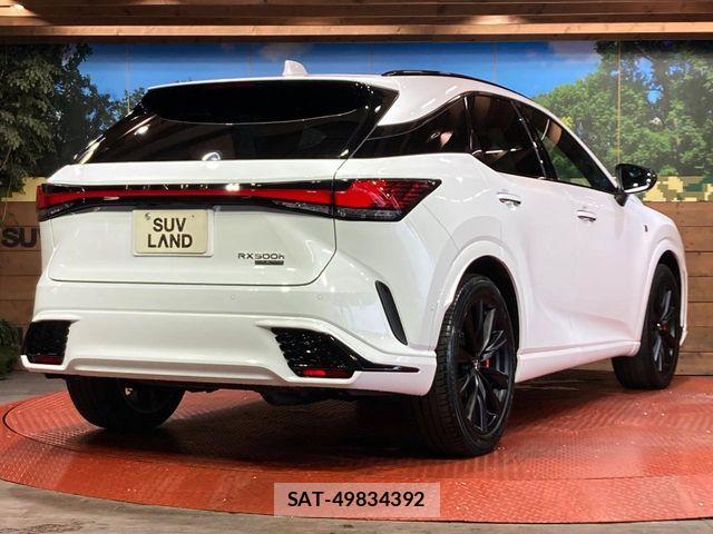 Lexus RX 2023-04 8457838-16