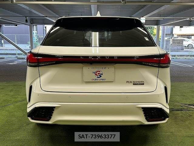 Lexus RX 2023-02 8485653-15