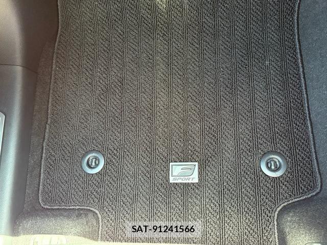 Lexus RX 2024-08 8485652-27