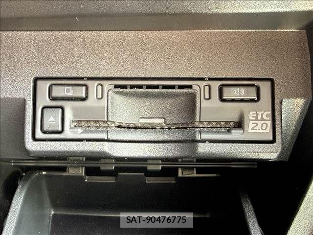 Lexus RX 2023-09 8525598-28