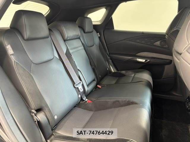 Lexus RX 2023-05 8627536-11
