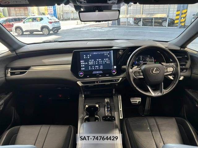 Lexus RX 2023-05 8627536-1
