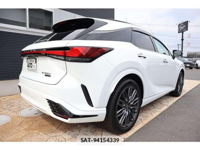 Lexus RX 2026-01 8666429-6