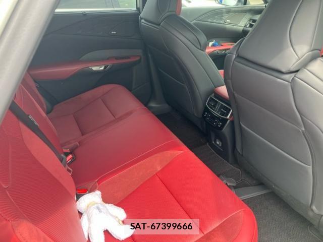 Lexus RX 2024-08 8660021-13
