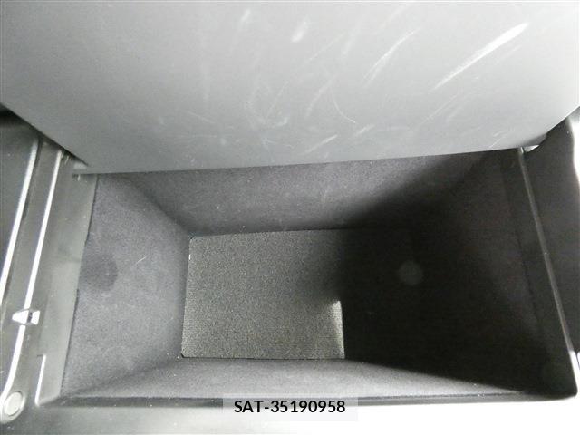 Lexus RX 2024-06 8743526-26