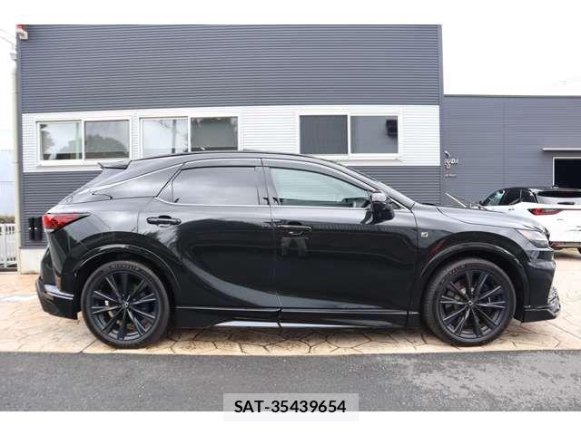 Lexus RX 2023-07 8849619-3
