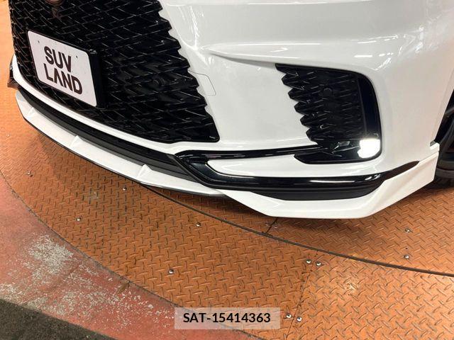 Lexus RX 2023-07 8871369-2