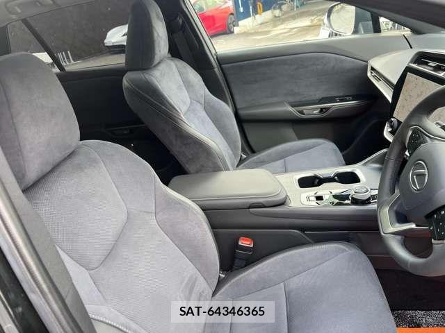 Lexus RZ 2024-04 3066485-1