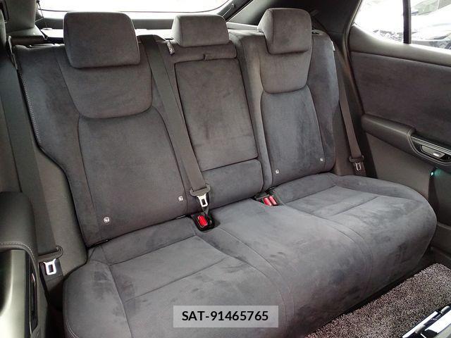 Lexus RZ 2023-08 1123718-20