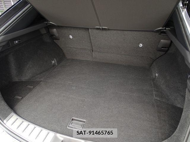 Lexus RZ 2023-08 1123718-27