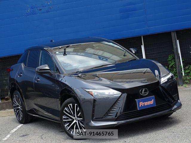 Lexus RZ 2023-08 1123718-4