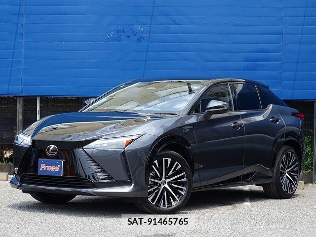 Lexus RZ 2023-08 1123718-5