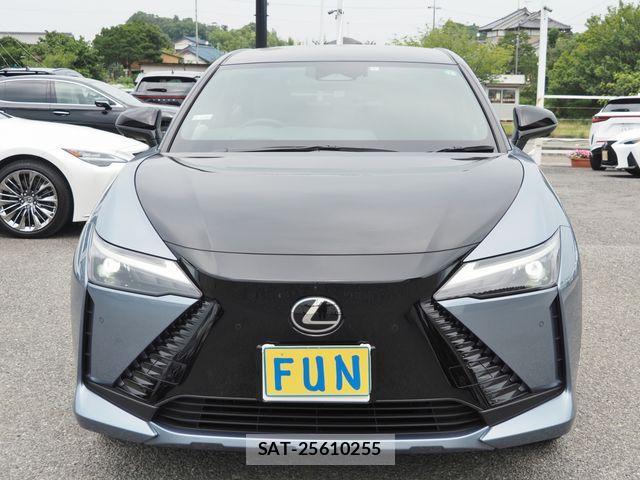 Lexus RZ 2023-05 1155340-1