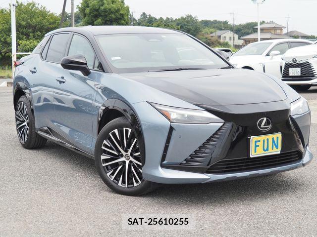 Lexus RZ 2023-05 1155340-2