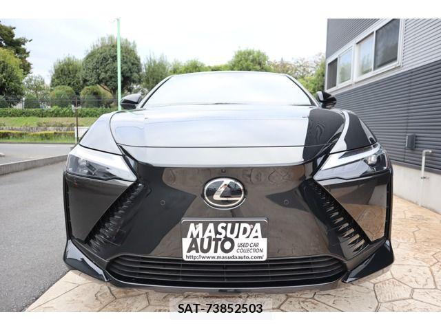 Lexus RZ 2023-10 1366584-1