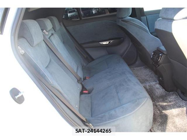 Lexus RZ 2023-07 2099960-23