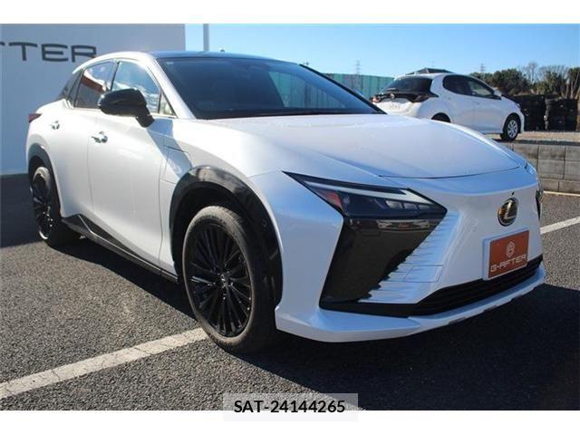 Lexus RZ 2023-07 2099960-7