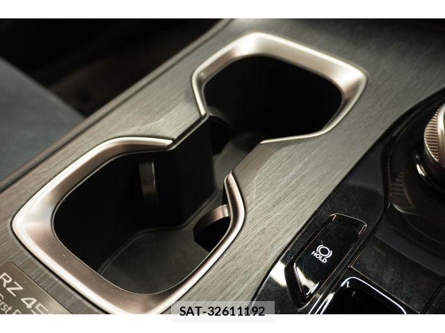 Lexus RZ 2023-07 8315238-17