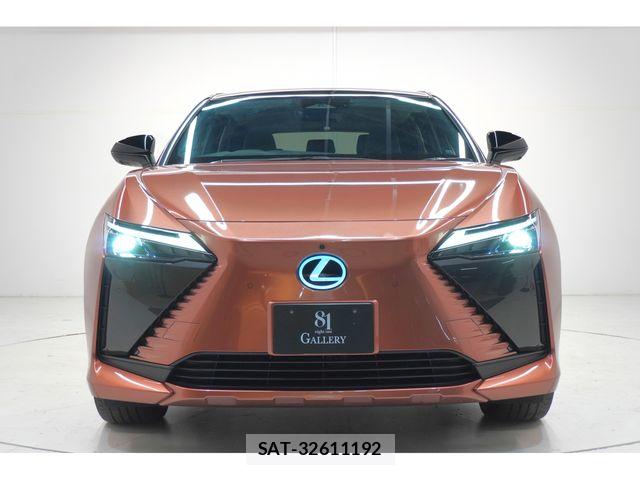 Lexus RZ 2023-07 8315238-1