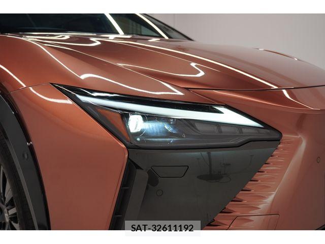 Lexus RZ 2023-07 8315238-25
