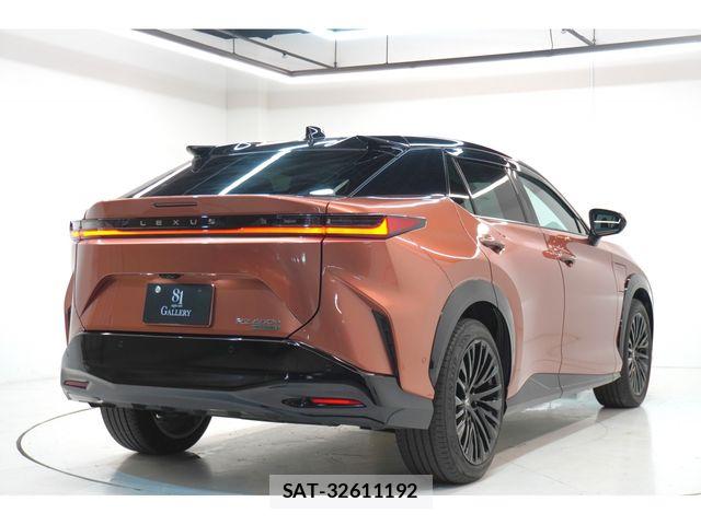 Lexus RZ 2023-07 8315238-4