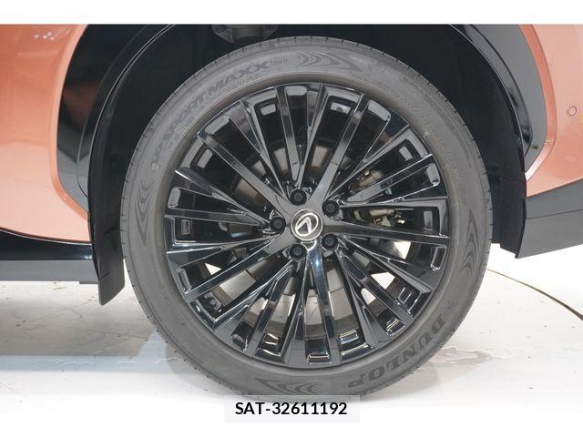 Lexus RZ 2023-07 8315238-8