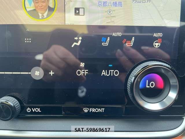 Lexus RZ 2023-08 8562495-8
