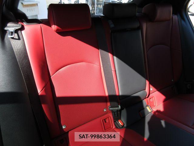 Lexus UX 2018-11 505137-9